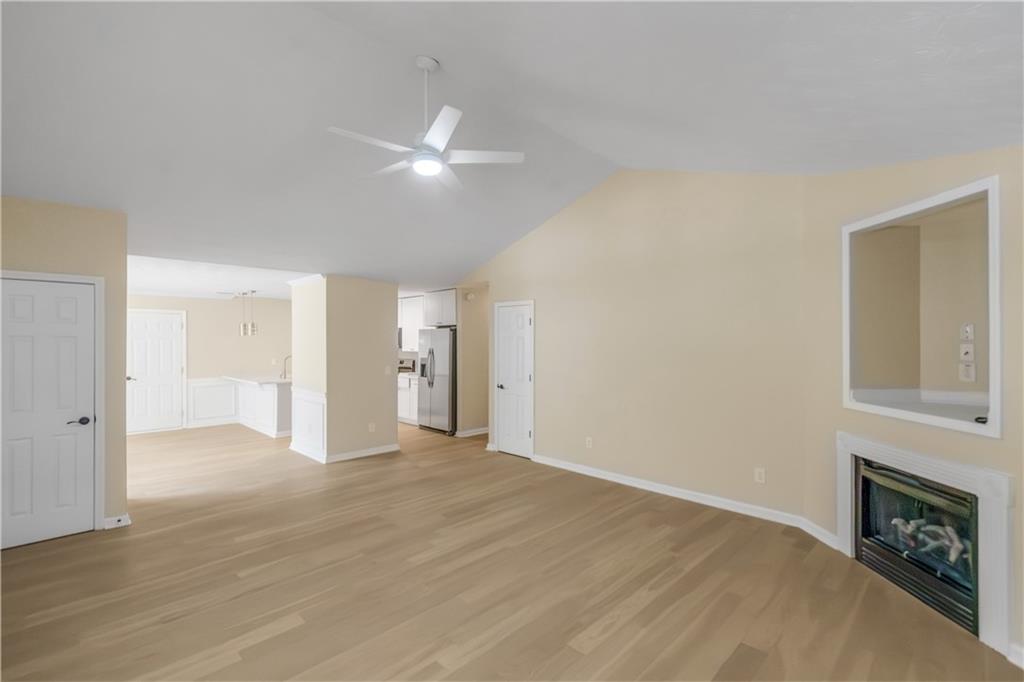 4447 English Loop Lithonia, GA 30038 - Photo 8 of 30