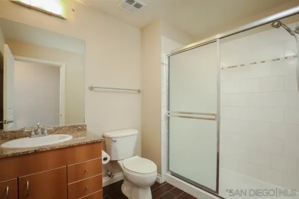 $5,690 | 1580 Union Street, Unit 705, San Diego, CA 92101