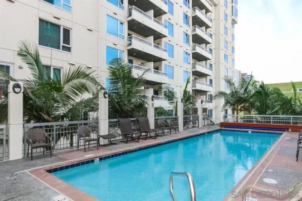 $5,690 | 1580 Union Street, Unit 705, San Diego, CA 92101