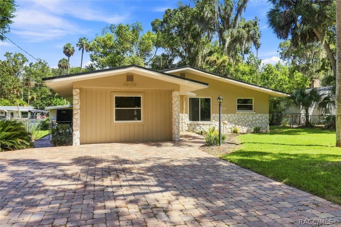 9459 West Spring Cove Road Homosassa, FL 34448 - Photo 4 of 48 Gallery Image 4