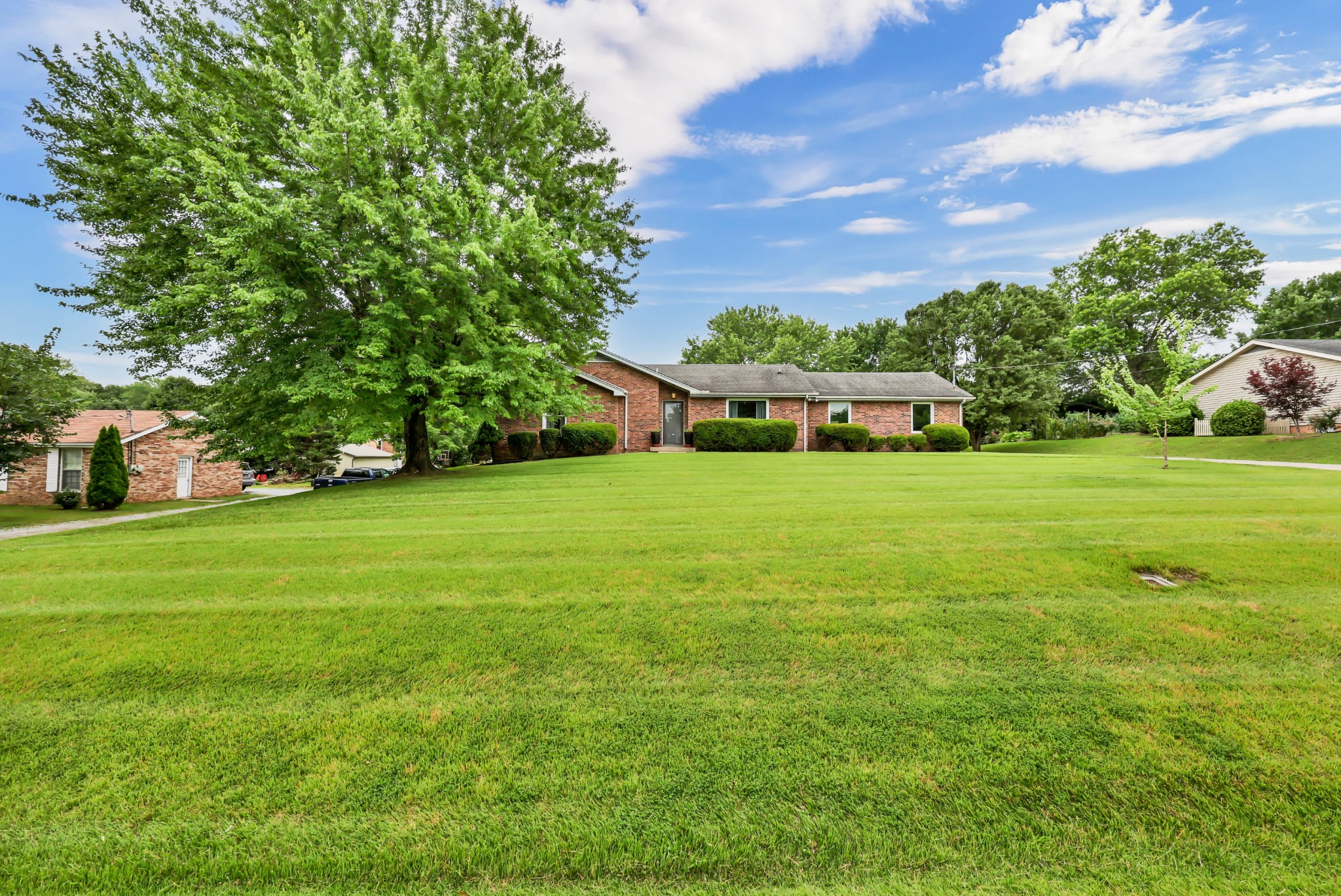 3056 Williamsburg Road Clarksville, TN 37043 - Photo 2 of 34