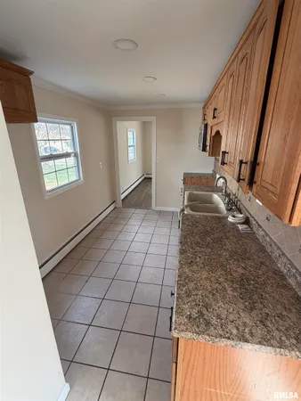 $124,900 | 929 Goltra Avenue, Jacksonville, IL 62650