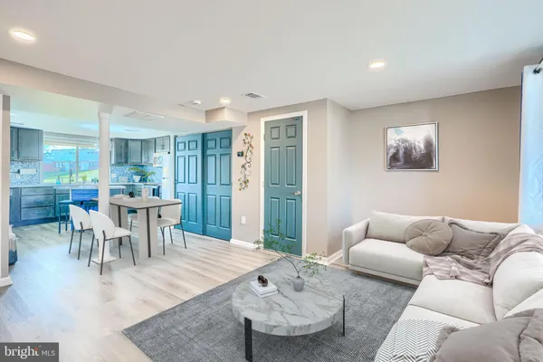 $2,100 | 800 Seckel Court, Baltimore, MD 21227