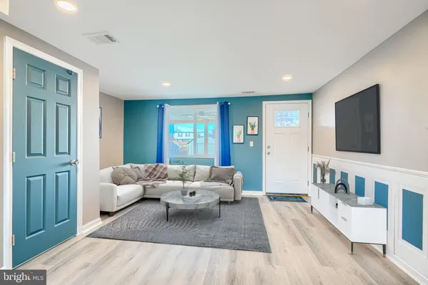 $2,100 | 800 Seckel Court, Baltimore, MD 21227