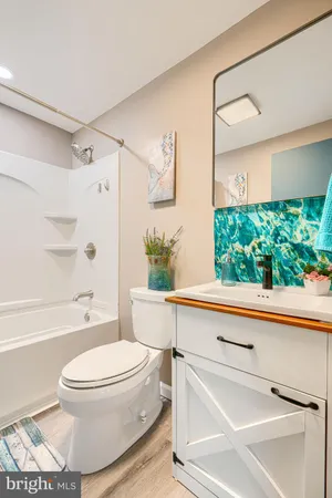 $2,100 | 800 Seckel Court, Baltimore, MD 21227