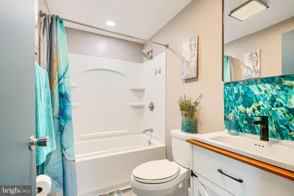 $2,100 | 800 Seckel Court, Baltimore, MD 21227