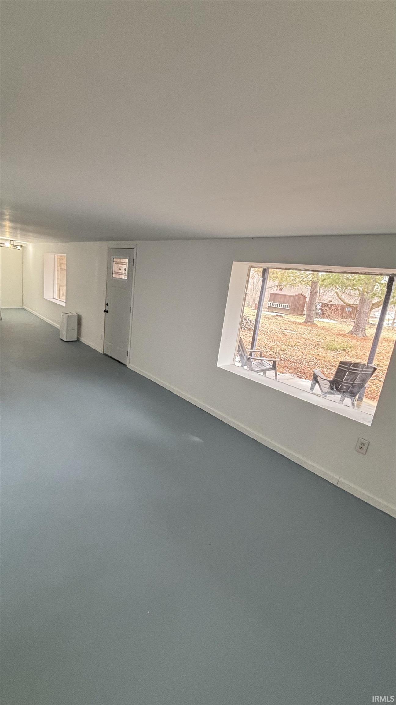 100 North Delaware Lane Somerset, IN 46940 - Photo 14 of 18