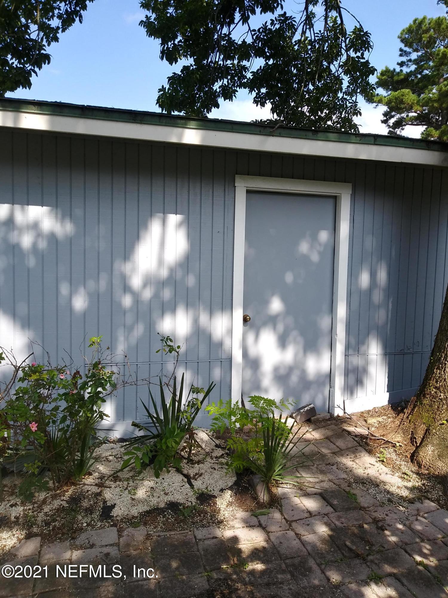 4245 Springwood Road Jacksonville, FL 32207 - Photo 12 of 12 a view of a window of a house