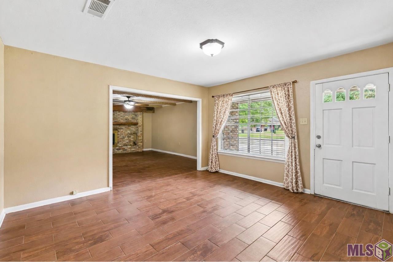 433 Huntington Drive Baton Rouge, LA 70810 - Photo 4 of 18 Gallery Image 4