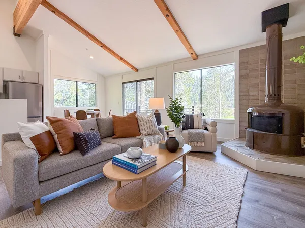 $800,000 | 1560 Olympic Vly Road, Unit 14, Olympic Valley, CA 96146