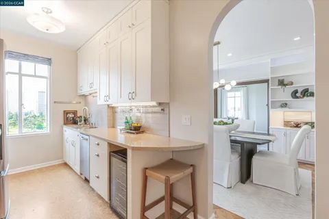 $740,000 | 492 Staten Avenue, Unit 1102, Oakland, CA 94610