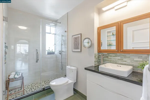 $740,000 | 492 Staten Avenue, Unit 1102, Oakland, CA 94610