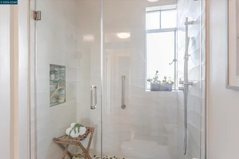 $740,000 | 492 Staten Avenue, Unit 1102, Oakland, CA 94610