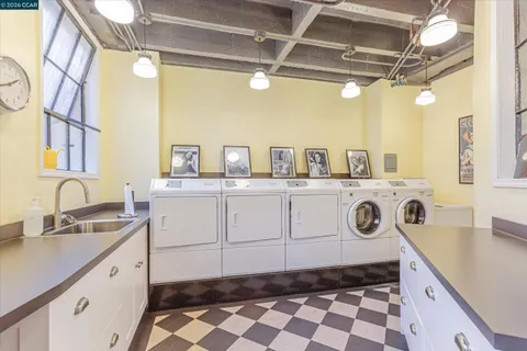 $740,000 | 492 Staten Avenue, Unit 1102, Oakland, CA 94610