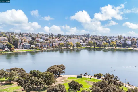 $740,000 | 492 Staten Avenue, Unit 1102, Oakland, CA 94610