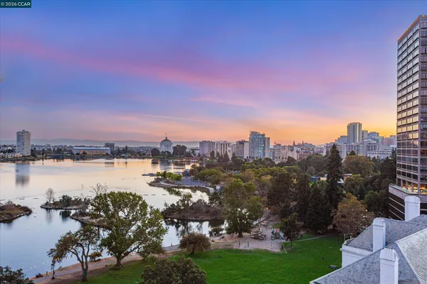$740,000 | 492 Staten Avenue, Unit 1102, Oakland, CA 94610
