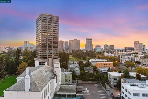 $740,000 | 492 Staten Avenue, Unit 1102, Oakland, CA 94610