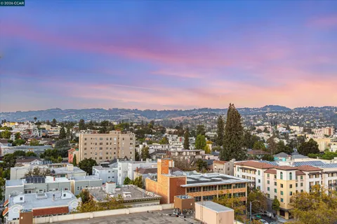 $740,000 | 492 Staten Avenue, Unit 1102, Oakland, CA 94610