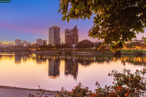 $740,000 | 492 Staten Avenue, Unit 1102, Oakland, CA 94610