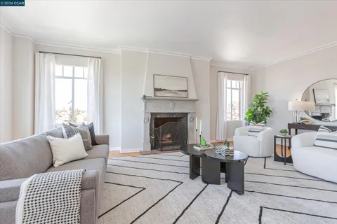 $740,000 | 492 Staten Avenue, Unit 1102, Oakland, CA 94610