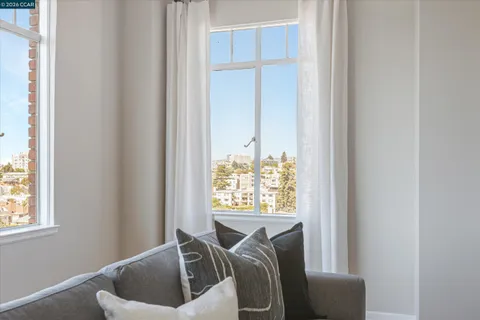 $740,000 | 492 Staten Avenue, Unit 1102, Oakland, CA 94610