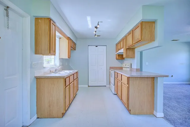 $210,000 | 276 Willow Avenue, Eagle Lake, FL 33839