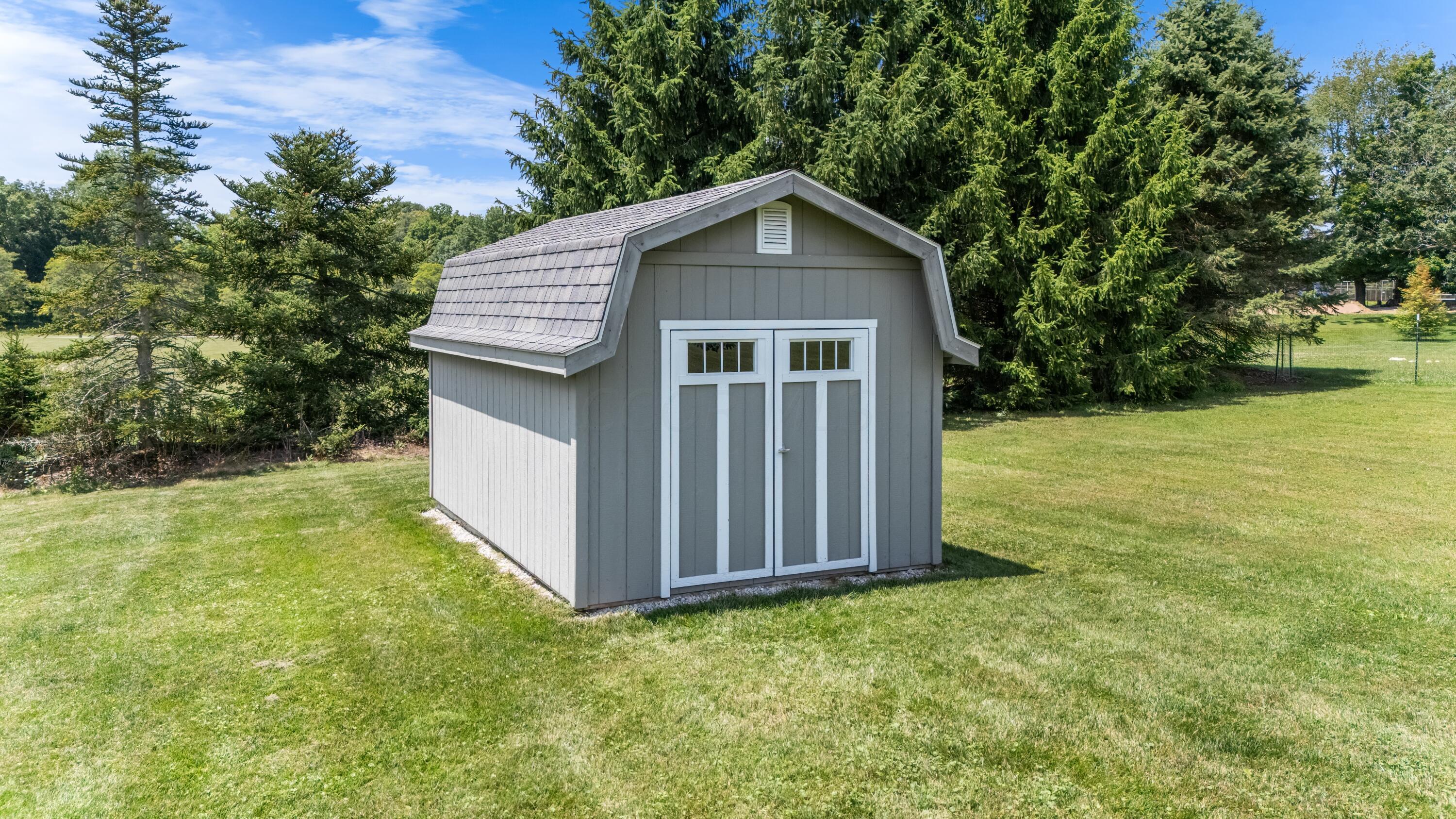 461 Rock Road Ontario, OH 44903 - Photo 4 of 31 DJI_20240709141248_0074_D