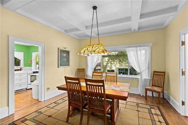 $525,000 | 637 Stokesburg Road, Walnut Cove, NC 27052