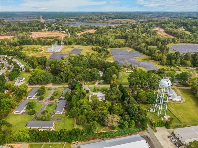 $525,000 | 637 Stokesburg Road, Walnut Cove, NC 27052