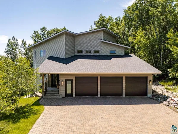 $1,199,900 | 4856 Kingston Street, Duluth, MN 55804