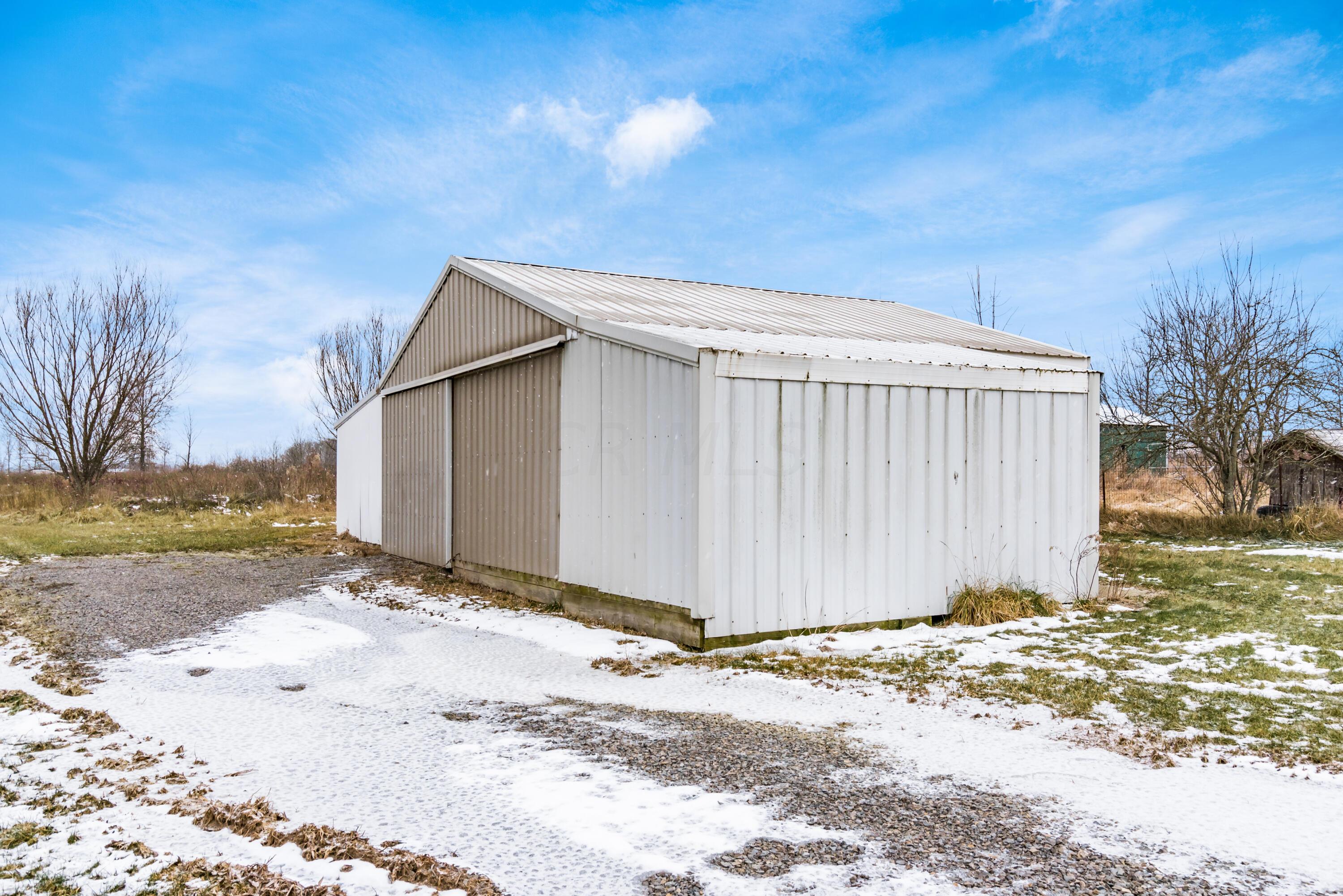 16615 Paver Barnes Road Marysville, OH 43040 - Photo 24 of 26 Barn