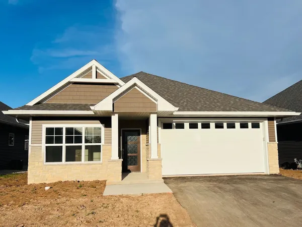 $439,900 | 487 Papermill Circle, Kimberly, WI 54136