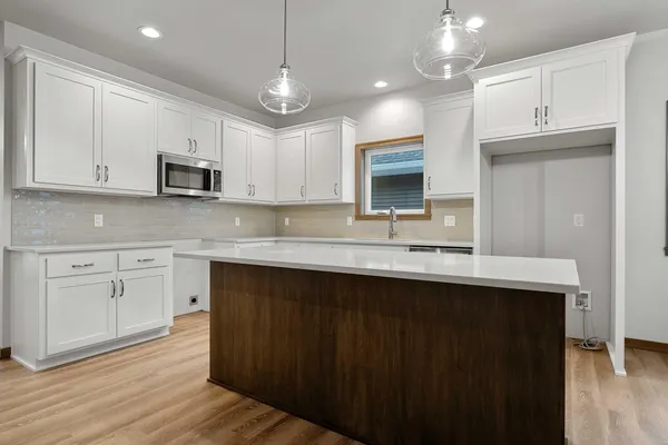 $439,900 | 487 Papermill Circle, Kimberly, WI 54136