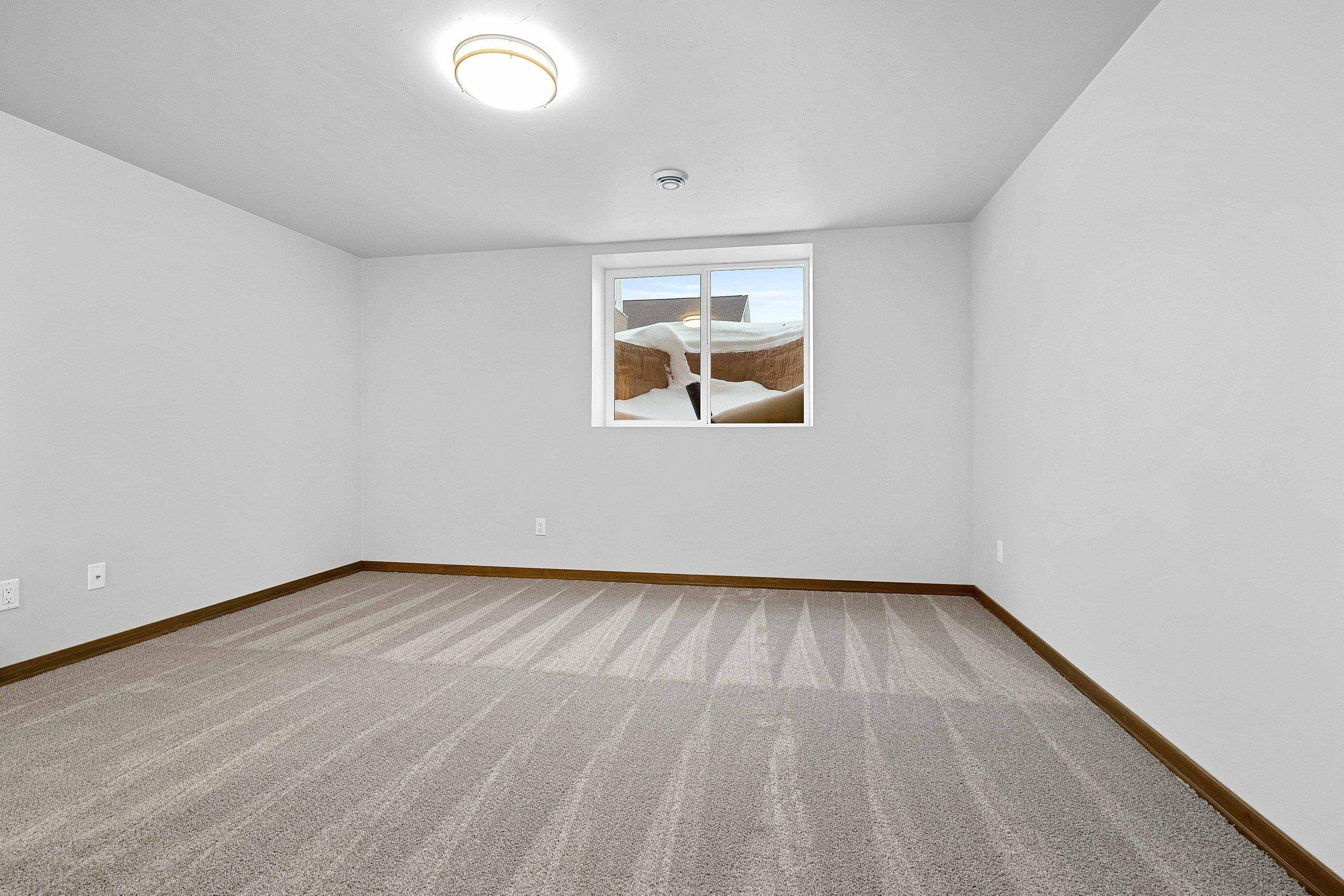 487 Papermill Circle Kimberly, WI 54136 - Photo 36 of 41