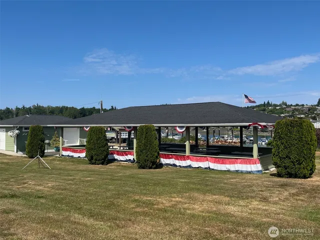 a view of outdoor space yard and entertaining space