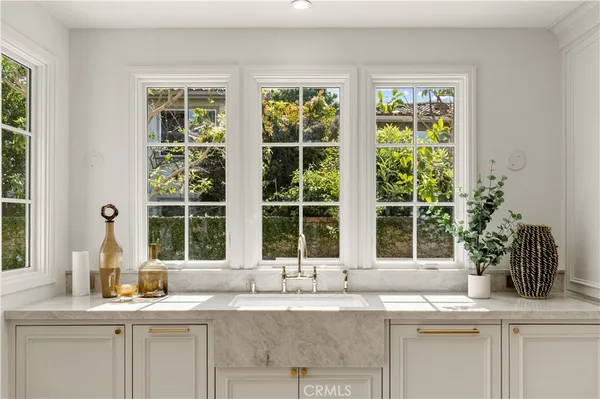 $3,600,000 | 6 Mountainbrook, Irvine, CA 92620