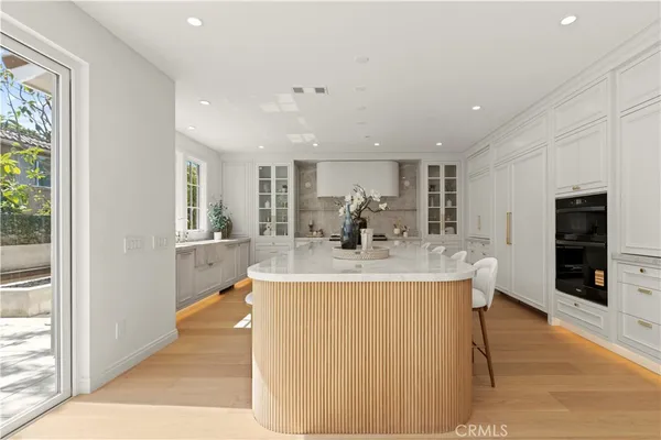 $3,600,000 | 6 Mountainbrook, Irvine, CA 92620