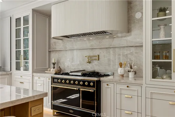 $3,600,000 | 6 Mountainbrook, Irvine, CA 92620