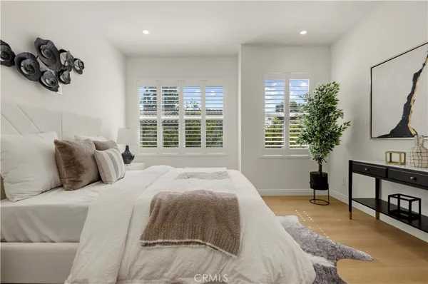 $3,600,000 | 6 Mountainbrook, Irvine, CA 92620