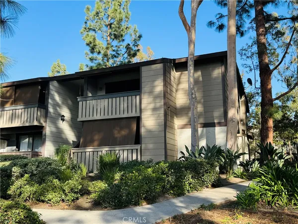 $2,350 | 20702 El Toro Road, Unit 309, Lake Forest, CA 92630