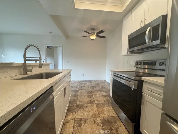 $2,350 | 20702 El Toro Road, Unit 309, Lake Forest, CA 92630