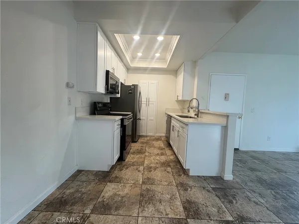 $2,350 | 20702 El Toro Road, Unit 309, Lake Forest, CA 92630