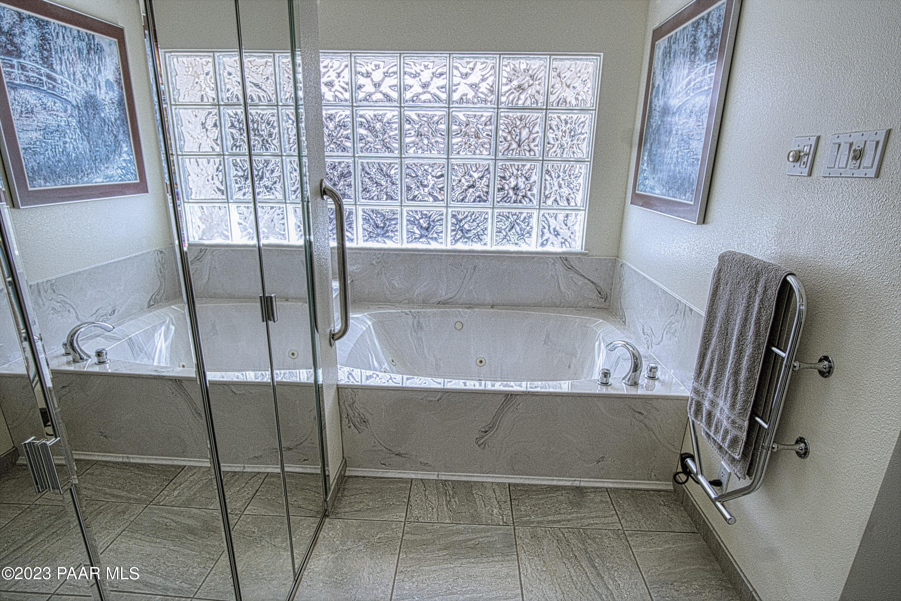 57 Rill Road Prescott, AZ 86305 - Photo 27 of 51 Master Jacuzzi Tub