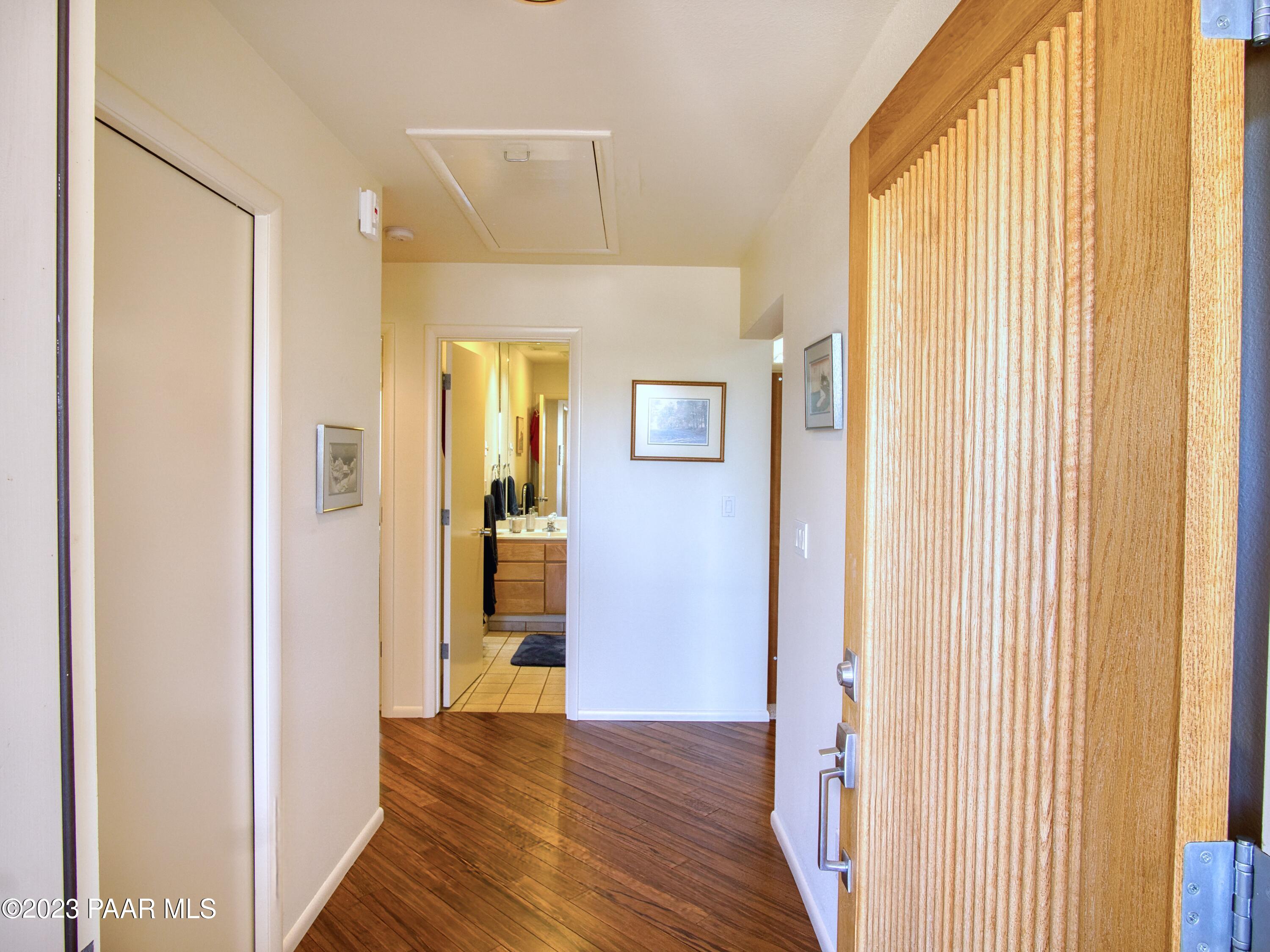 57 Rill Road Prescott, AZ 86305 - Photo 8 of 51 Foyer