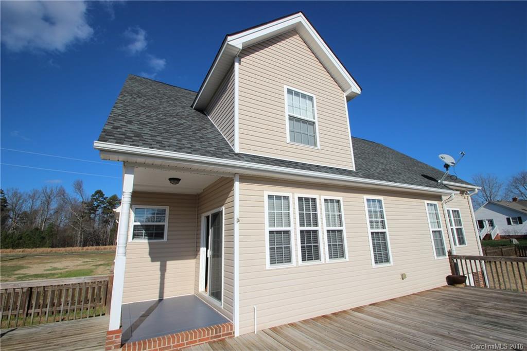 447 Maynard Grayson Road Clover, SC 29710 - Photo 4 of 19 a view of a house with a yard