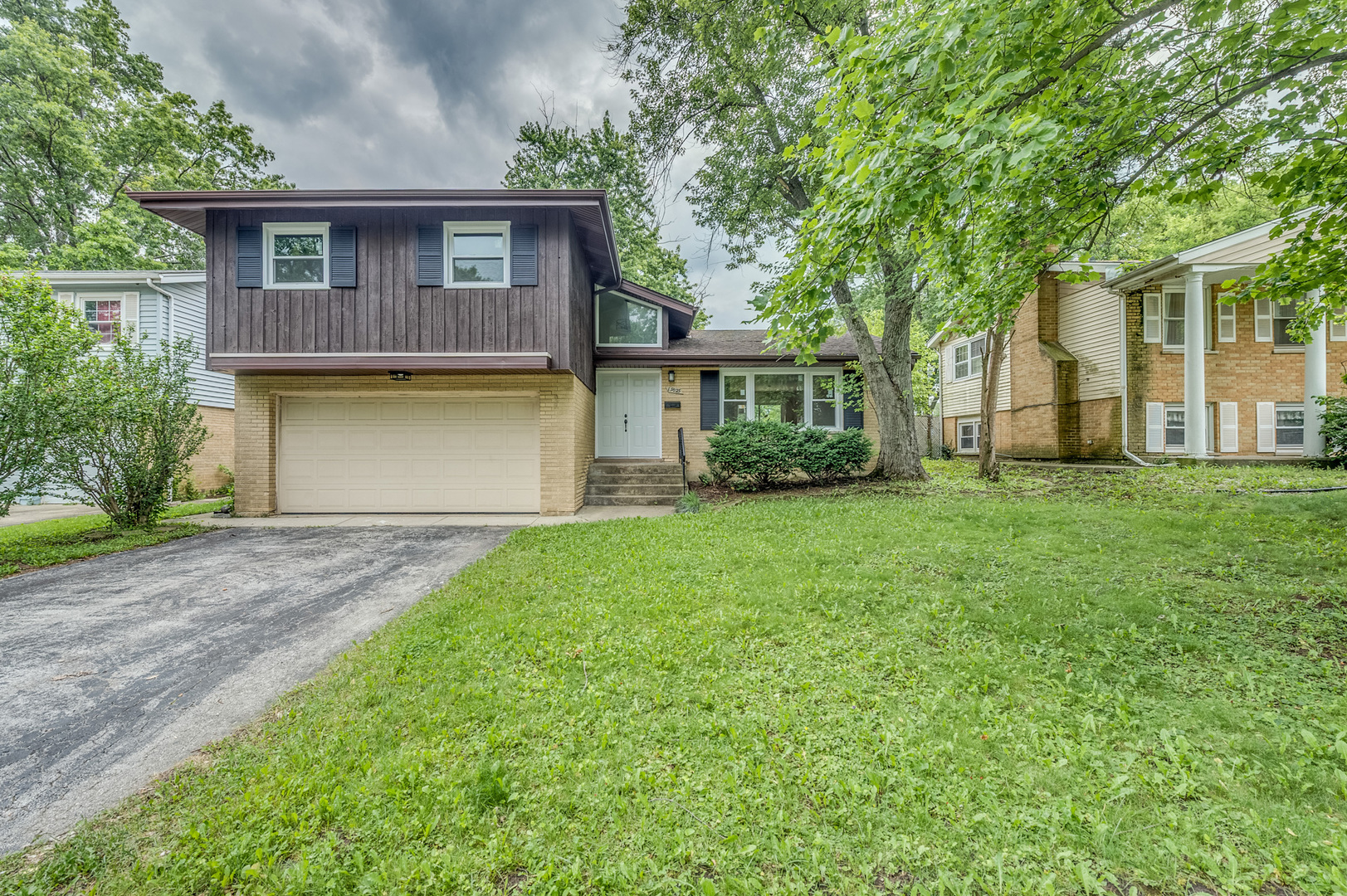 19025 Jodi Terrace Homewood, IL 60430 - Photo 1 of 2