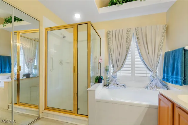 $829,000 | 9821 Spring Run Boulevard, Estero, FL 34135