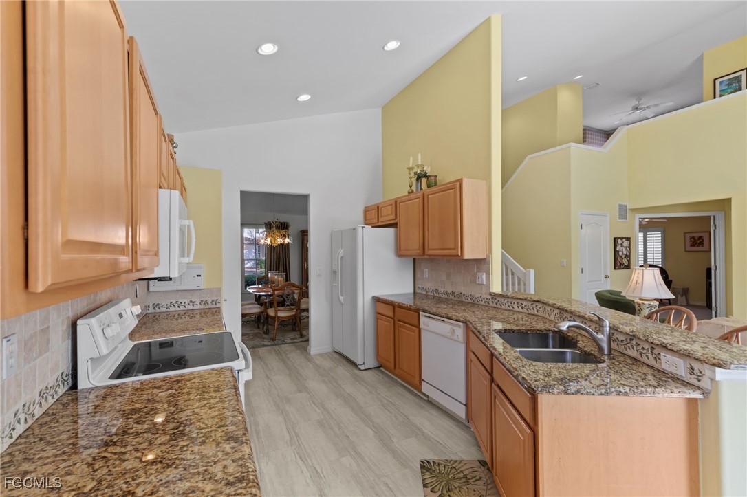 9821 Spring Run Boulevard Estero, FL 34135 - Photo 7 of 36