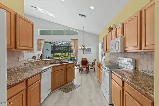 $829,000 | 9821 Spring Run Boulevard, Estero, FL 34135