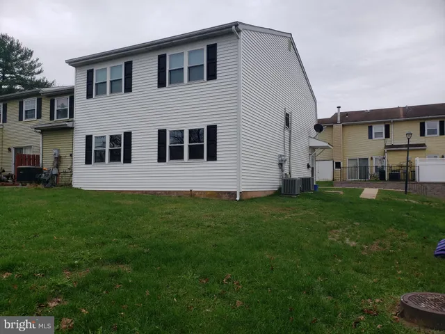 $1,750 | 13 Reliance Court, Telford, PA 18969